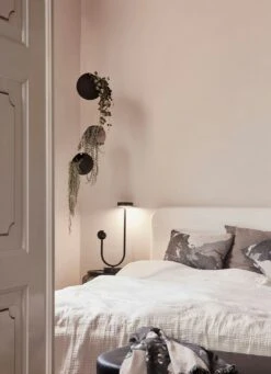 AYTM Globe Hängetopf Ø21x32 Cm, Taupe -Royal Design Angebote Möbel Store aytm globe hanging flowerpot 21x32 cm 10