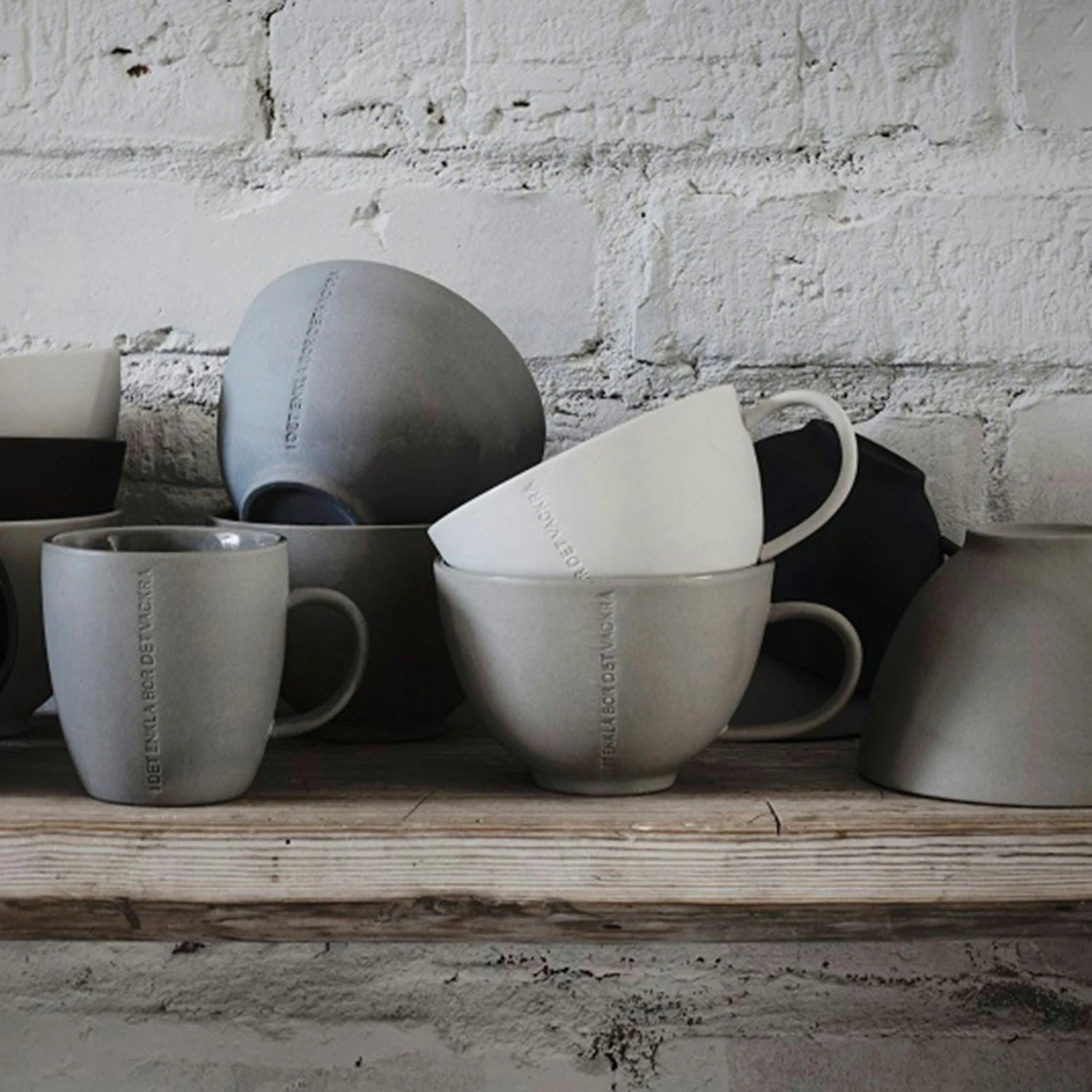 Ernst Zitat Teetasse "I Det Enkla", Naturweiß 2 Ernst Zitat Teetasse "I Det Enkla", Naturweiß – Bild 2