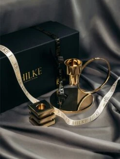 Cara Kerzenständer, Messing -Royal Design Angebote Möbel Store hilke collection cara kerzenstander 3