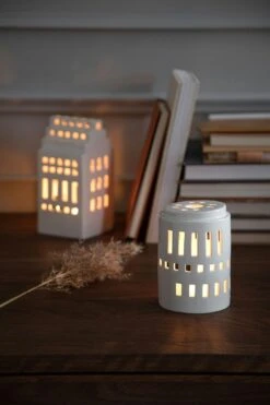 Kähler Urbania Lichthaus, Kleiner Turm 10 Kähler Urbania Lichthaus, Kleiner Turm -Royal Design Angebote Möbel Store kahler urbania lichthaus kleiner turm 4