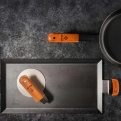 Kockums Jernverk Grillpresse Mit Griff Aus Tärnsjö-Leder -Royal Design Angebote Möbel Store kockums jernverk grillpresse 6